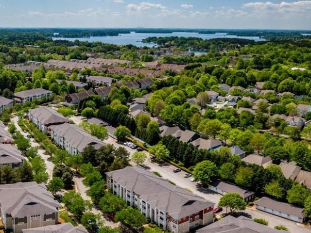 Apartment for rent in Mecklenburg, North Carolina