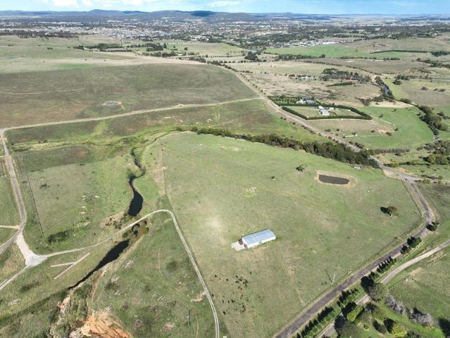 Cottage for sale in Kingsdale, New South Wales