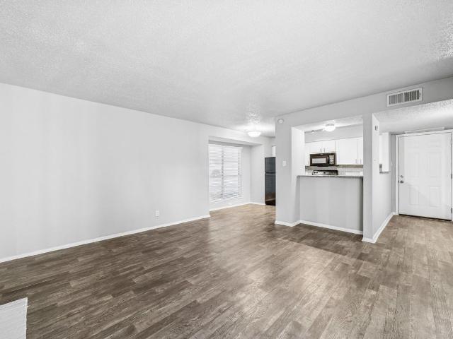Apartment for rent in Lake Highlands, Dallas