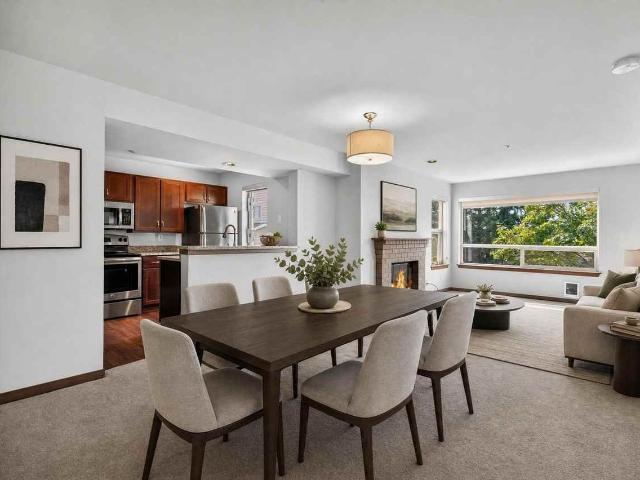 Apartment for rent in Juniper Ridge Apartments, Bellevue