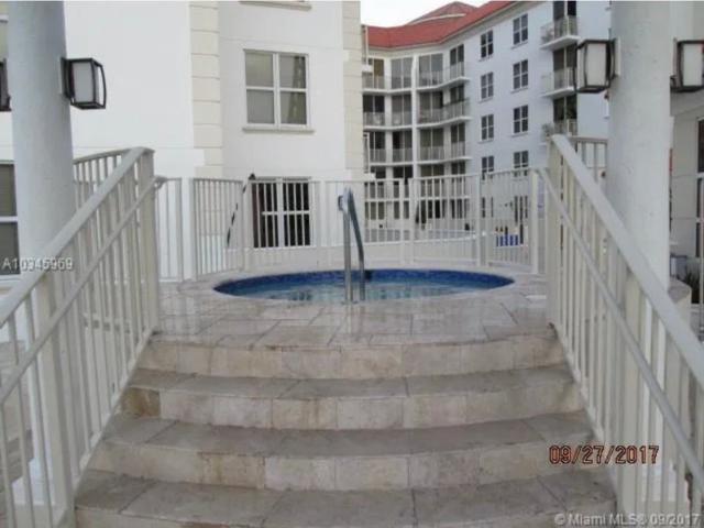 Room for rent in Coral Gables, Florida