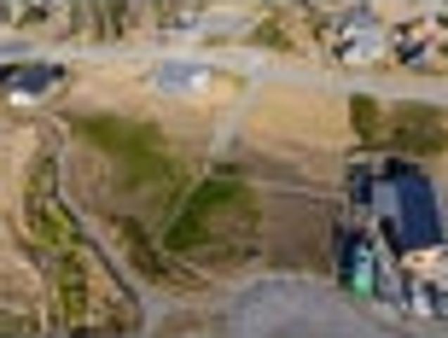 Land for sale in Canterbury