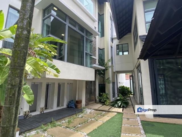 House for sale in Seksyen U2, Shah Alam