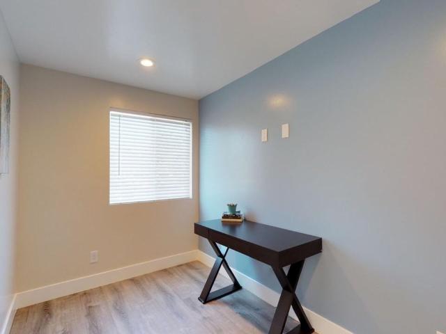 Apartment for rent in Oceanside, California