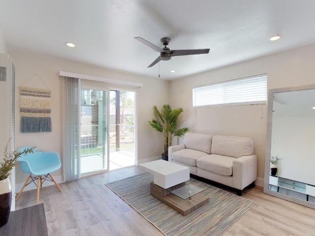 Apartment for rent in Oceanside, California