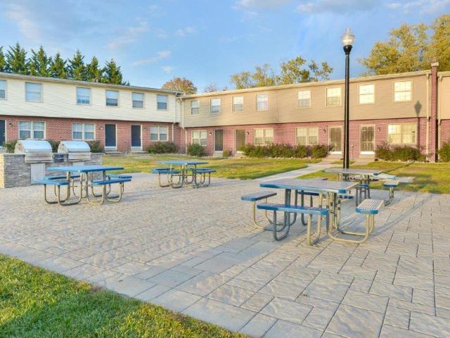 Apartment for rent in Chartley Park Apartments, Reisterstown
