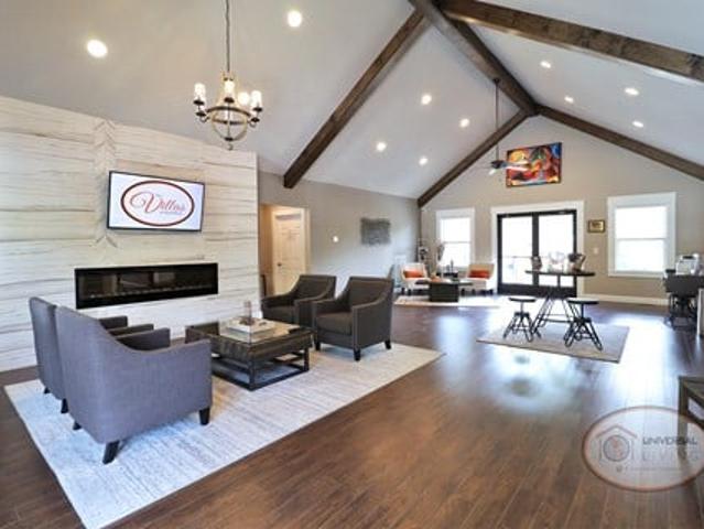 Townhouse for rent in Bristol