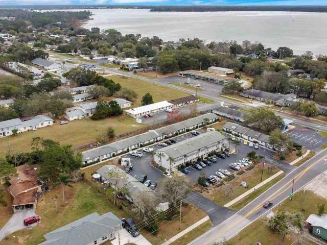 Apartment for rent in Tavares, Florida