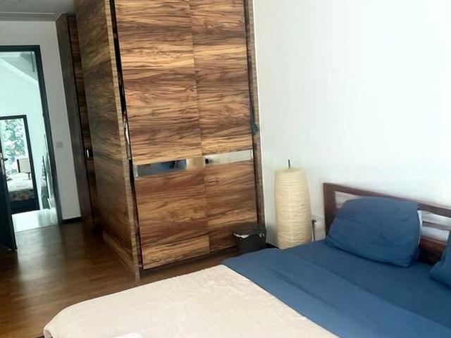 Condominium for sale in Clementi, 21 Central West