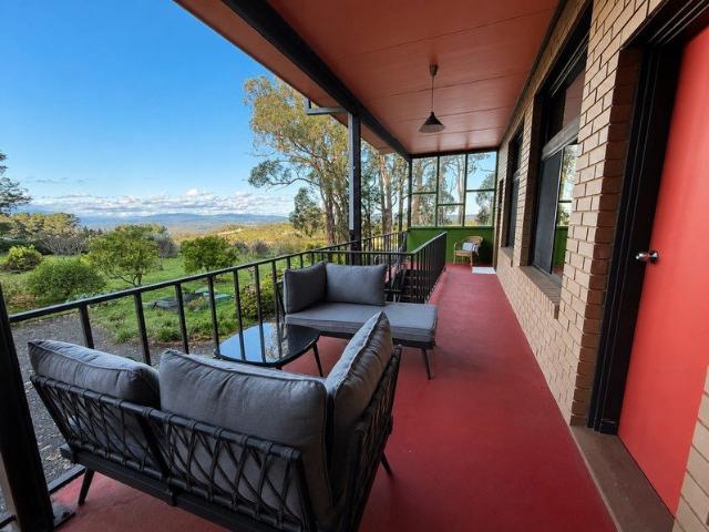Granny Flat for rent in Camerons Creek, Victoria