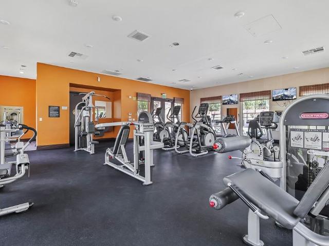 Apartment for rent in California