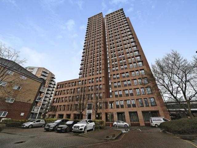 Apartment for sale in Croydon, Shirley