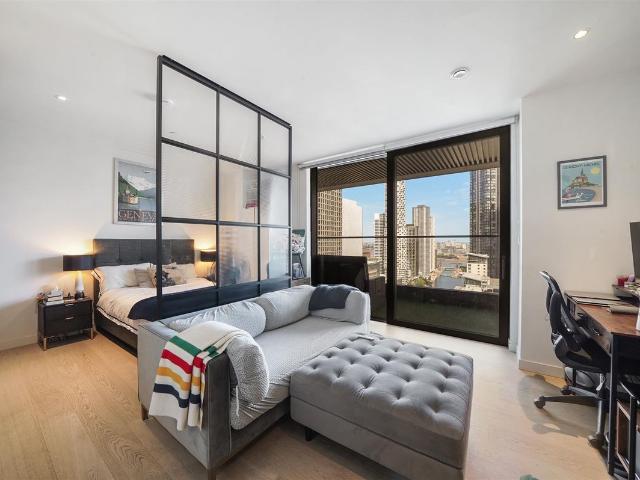 Studio for rent in Canary Wharf, Greater London