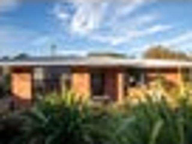 House for sale in Otakou