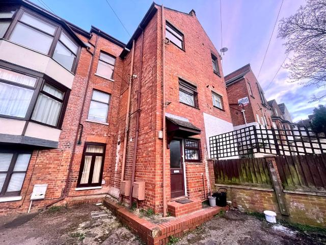 Apartment for rent in Cargate, Rushmoor