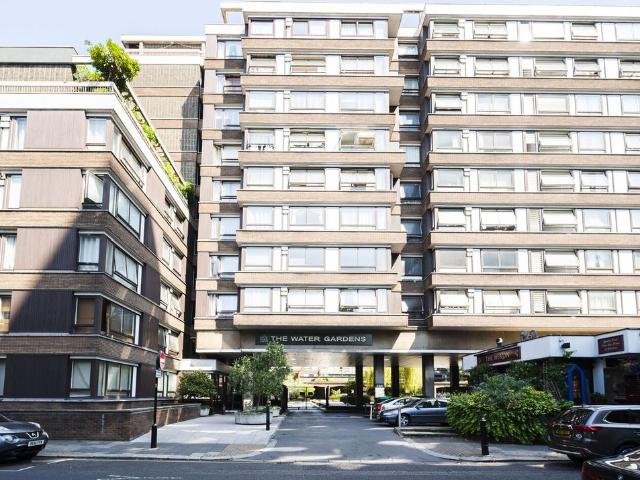 Apartment for rent in Paddington, Greater London
