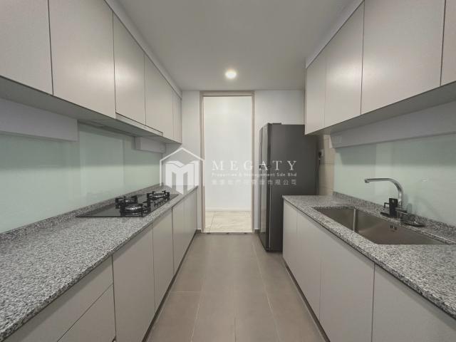 Apartment for rent in Taman Ungku, Johor Bahru