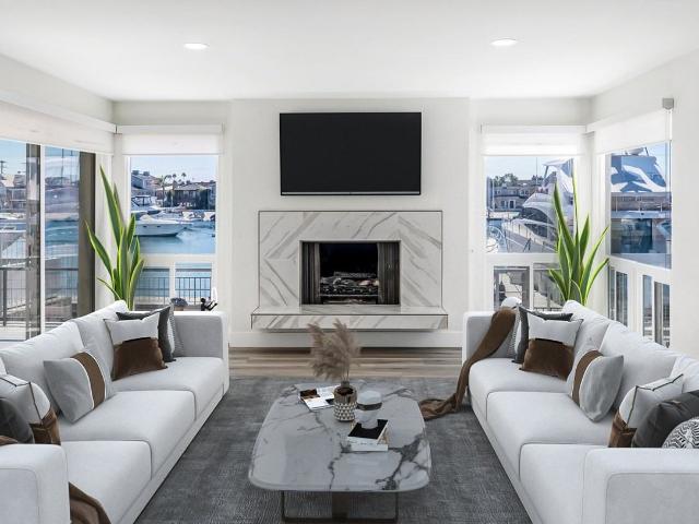 Apartment for rent in Corona Del Mar, California