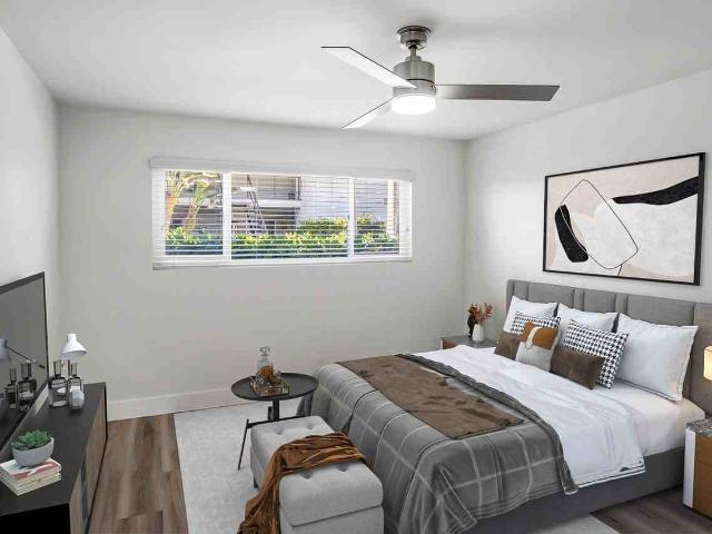 Apartment for rent in Corona Del Mar, California