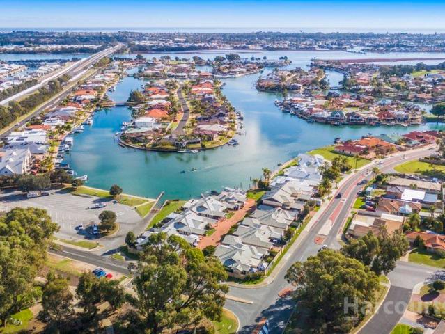Apartment for sale in Parklands, Western Australia