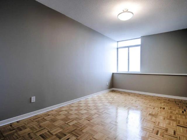 Apartment for rent in Rideau-Vanier, Ottawa