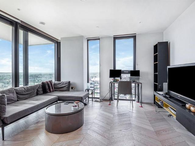 House for rent in Greenwich Peninsula, Greater London
