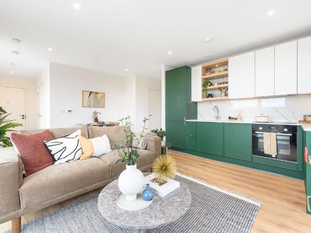 Apartment for rent in Colindale, Greater London