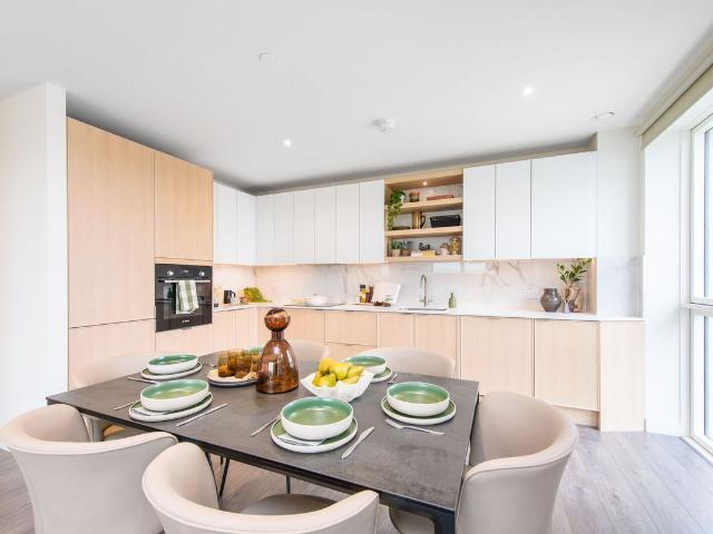 Apartment for rent in The Hyde, Greater London