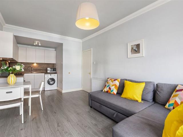 Apartment to rent in Bluebell, North Tipperary