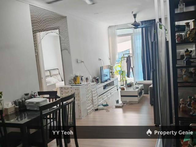 Condominium for sale in Malaka