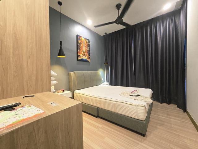 Serviced Residence for sale in Malaka