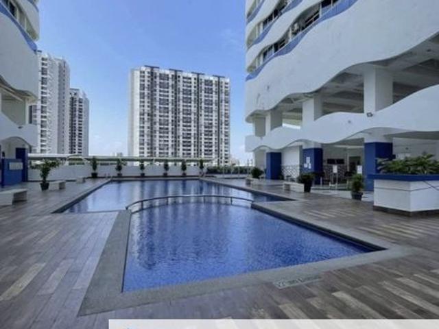 Condominium for rent in Malaka