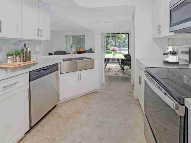 Apartment for rent in Plantation, Florida