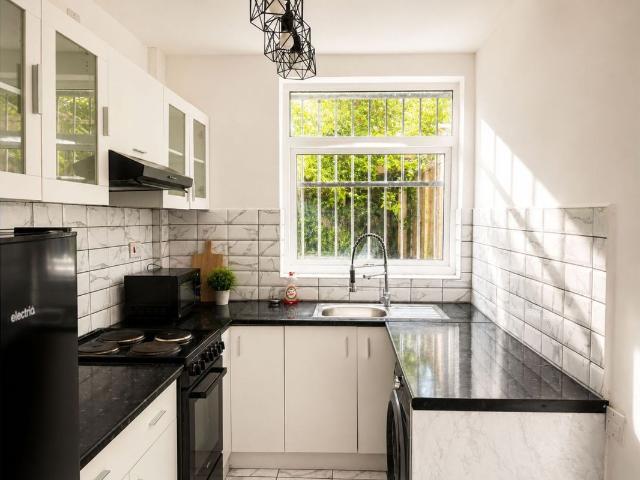 Apartment for rent in St Ann's, Haddon