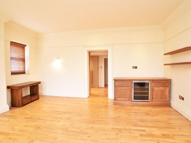 Apartment for rent in High Harrogate, Harrogate