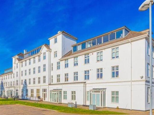House for sale in Northampton, Northamptonshire