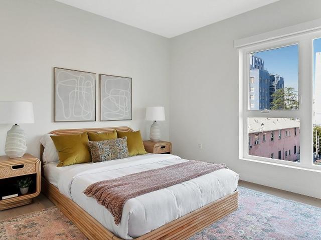 Apartment for rent in Canoga Park, California