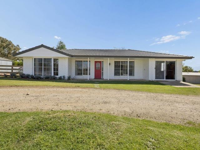 House for sale in Young, Hilltops Council