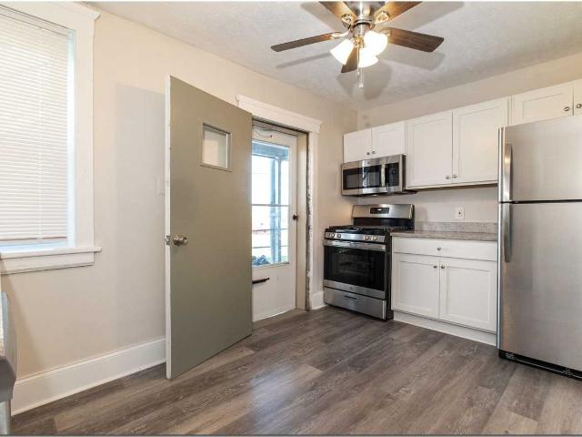 Apartment for rent in Detroit - Shoreway, Cleveland