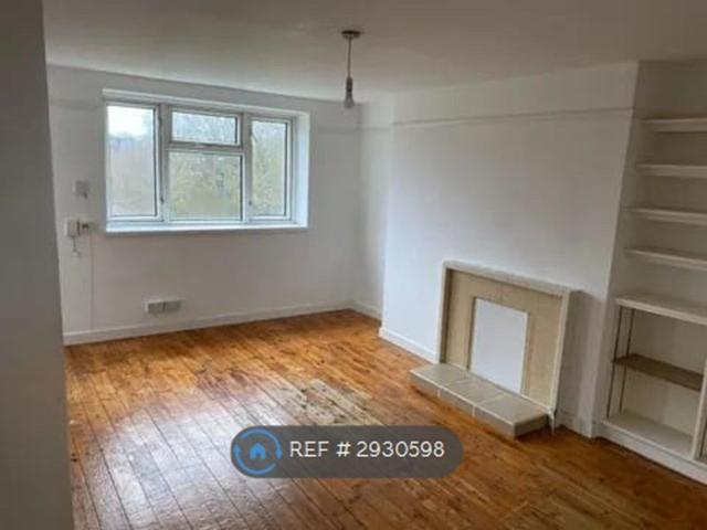 Apartment for rent in East Sheen, Greater London