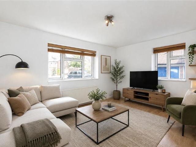Apartment for rent in East Sheen, Greater London