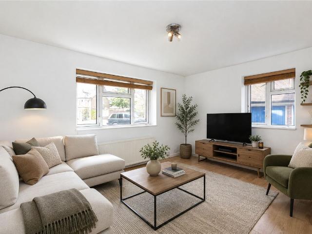 Apartment for rent in East Sheen, Greater London