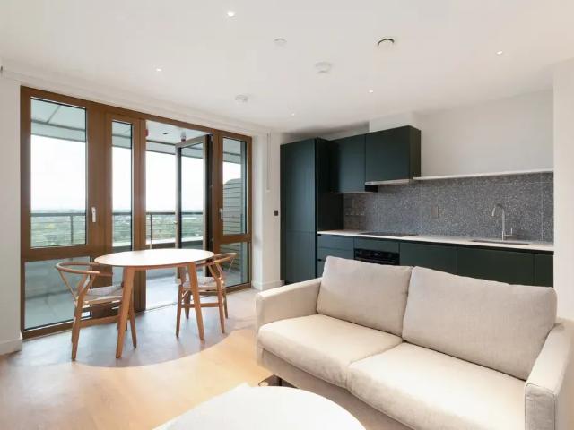 Studio for rent in London Borough of Ealing, Greenford