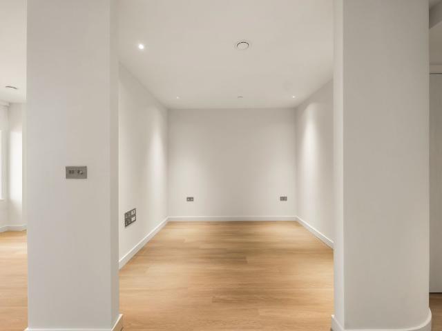 Studio for rent in London Borough of Ealing, Greenford
