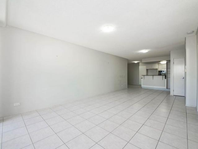 Apartment for rent in Indooroopilly, Greater Brisbane