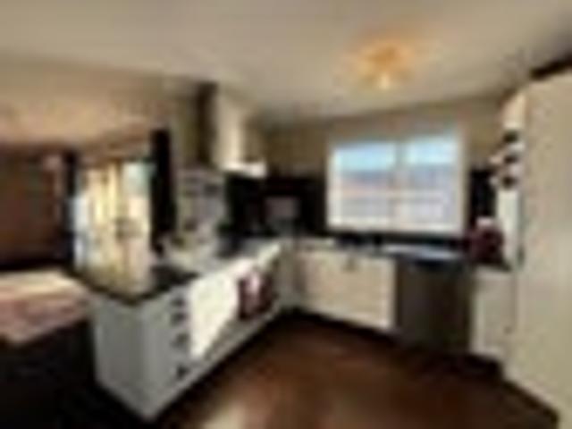 Townhouse for rent in Cable Bay, Nelson Bays