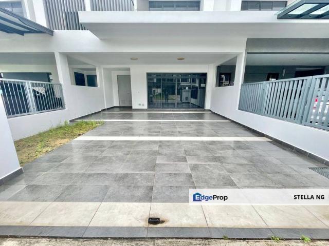 House for sale in Pulai, Bukit Ledang