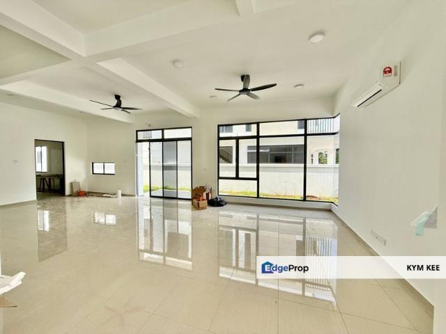 House for rent in Pulai, Bukit Ledang
