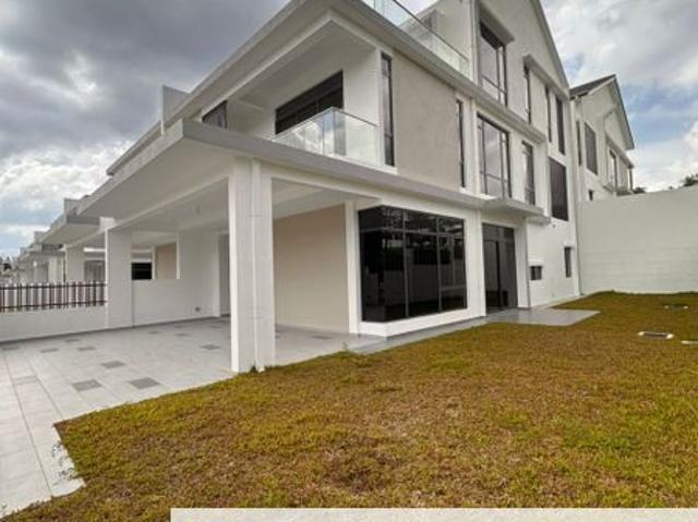 House for sale in Pulai, Bukit Ledang