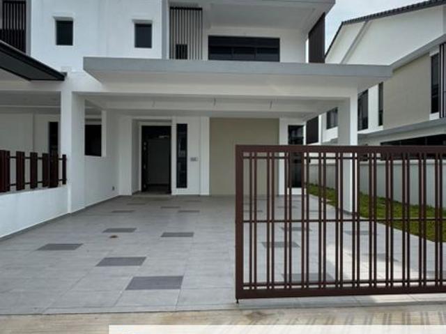 House for sale in Pulai, Bukit Ledang
